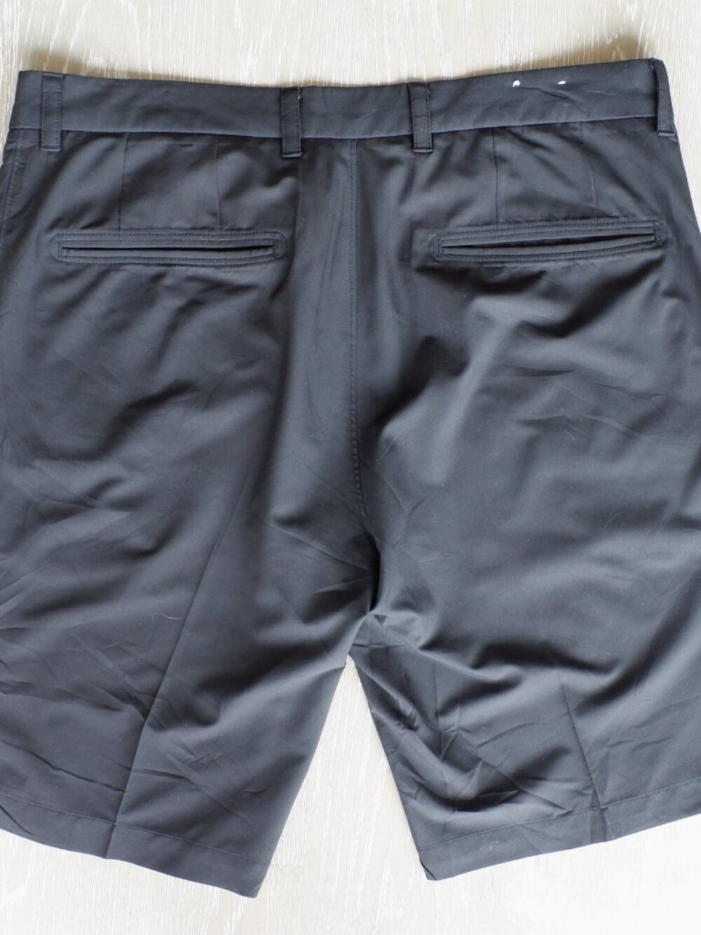 J.Lindberg Black Performance Golf Shorts - Men's Waist W36" - Picture 7 of 8